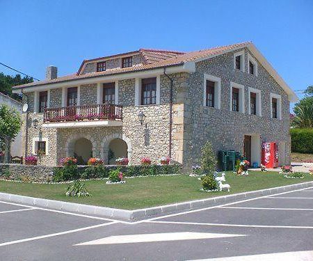 Posada Playa De Langre Лангре Екстериор снимка