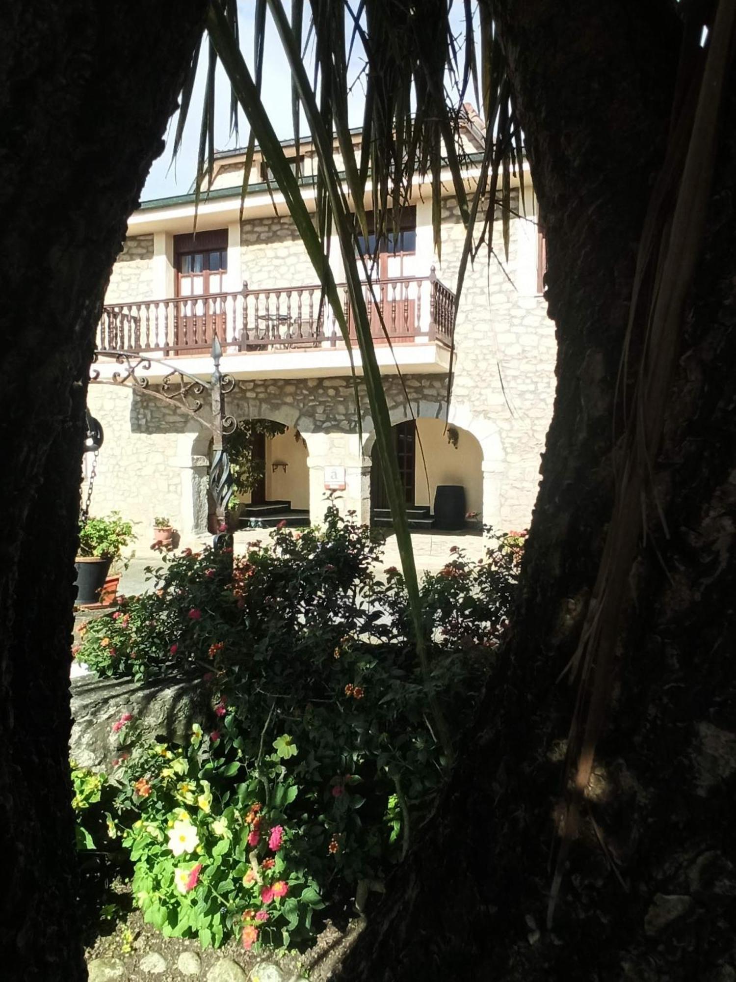 Posada Playa De Langre Лангре Екстериор снимка